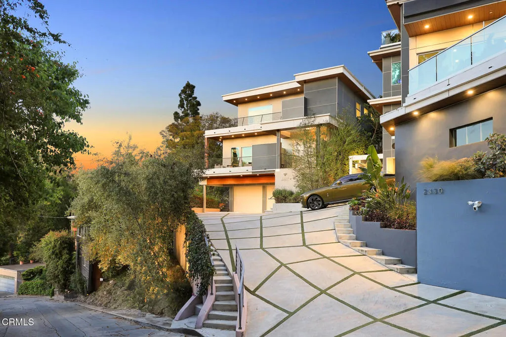 2336 Hidalgo Avenue, Los Angeles, California 90039 home-pic-5